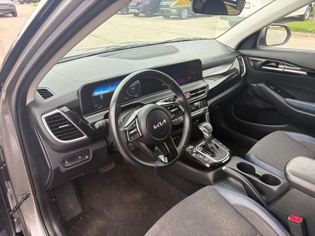 2024 Kia Seltos S - Photo 7