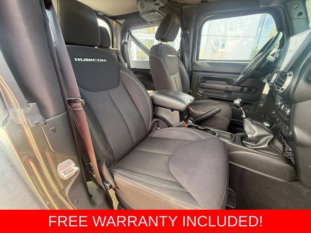 Used 2015 Green Jeep Rubicon image 27
