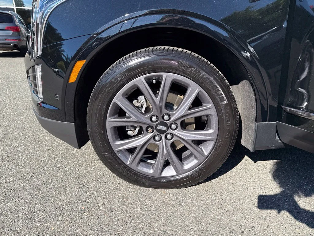 Used 2019 Black Cadillac Platinum AWD image 29