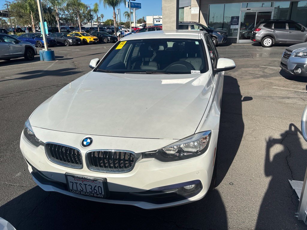 Used 2016 White Metallic BMW 328i image 22