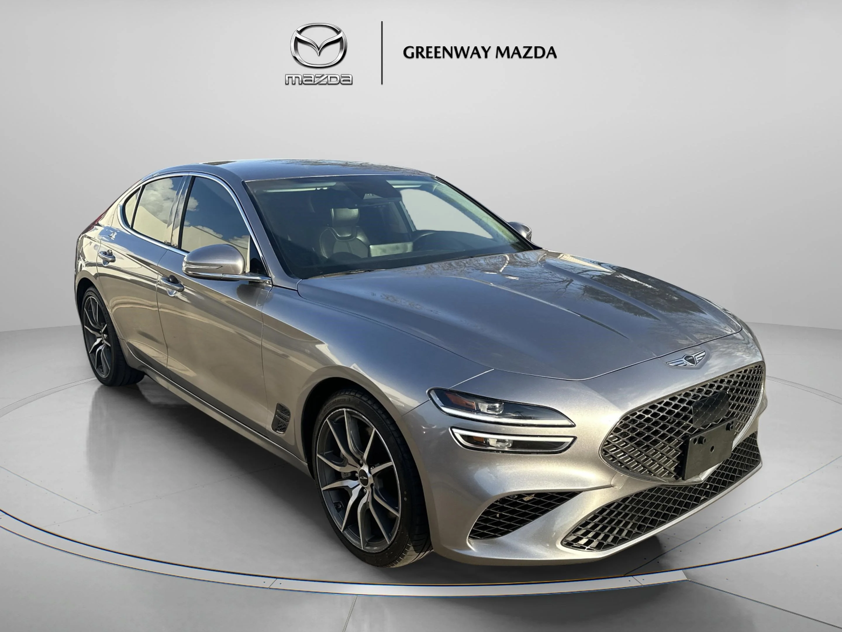 2025 Genesis G70 2.5T Standard's photo