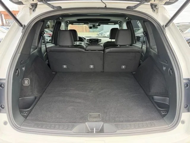 Used 2023  Honda EX-L image 14