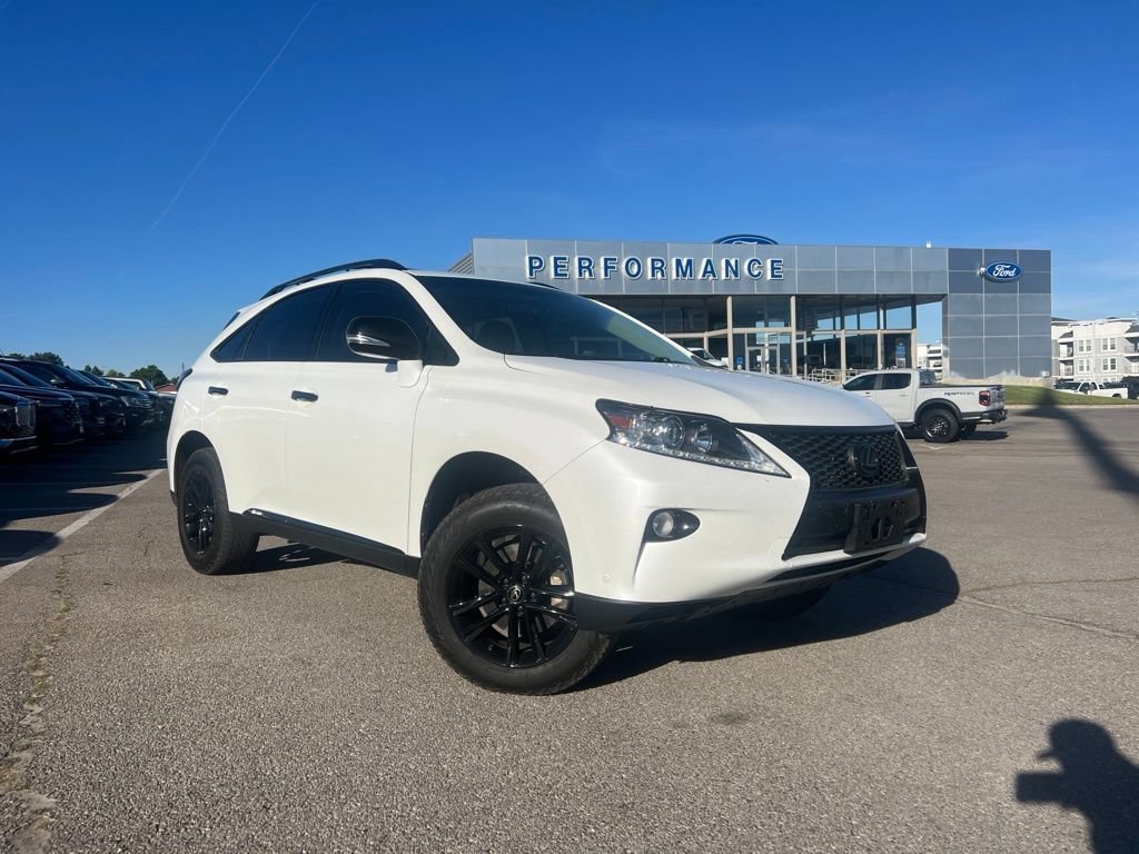 Used 2013 Starfire Pearl Lexus 450h image 2