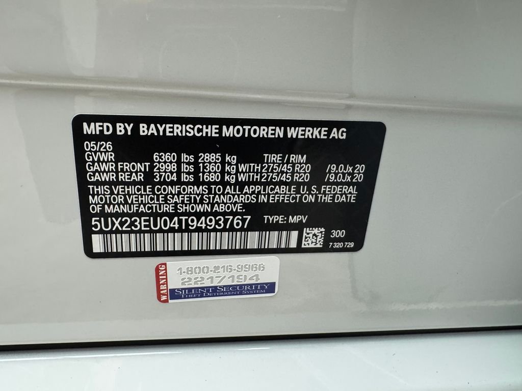 New 2026 White BMW xDrive40i image 29