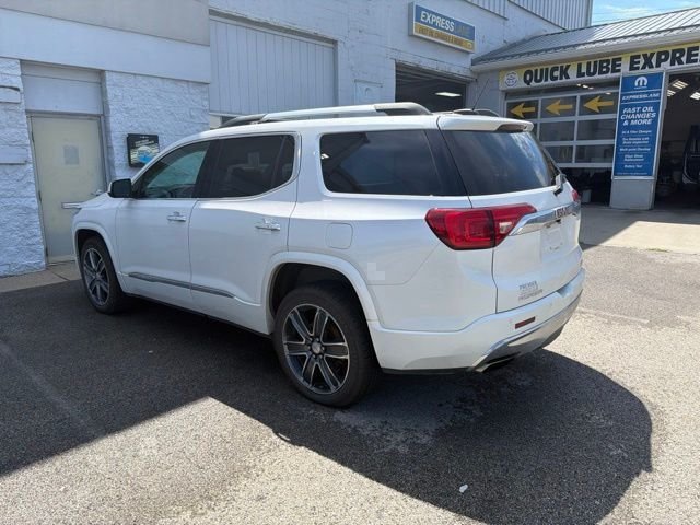 Used 2017 White GMC Denali image 3