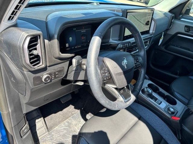 New 2026 Velocity Blue Metallic Ford Outer Banks® image 13