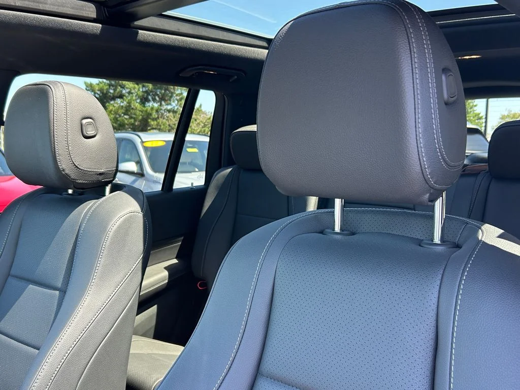 2025 Mercedes-Benz GLS Base - Photo 14