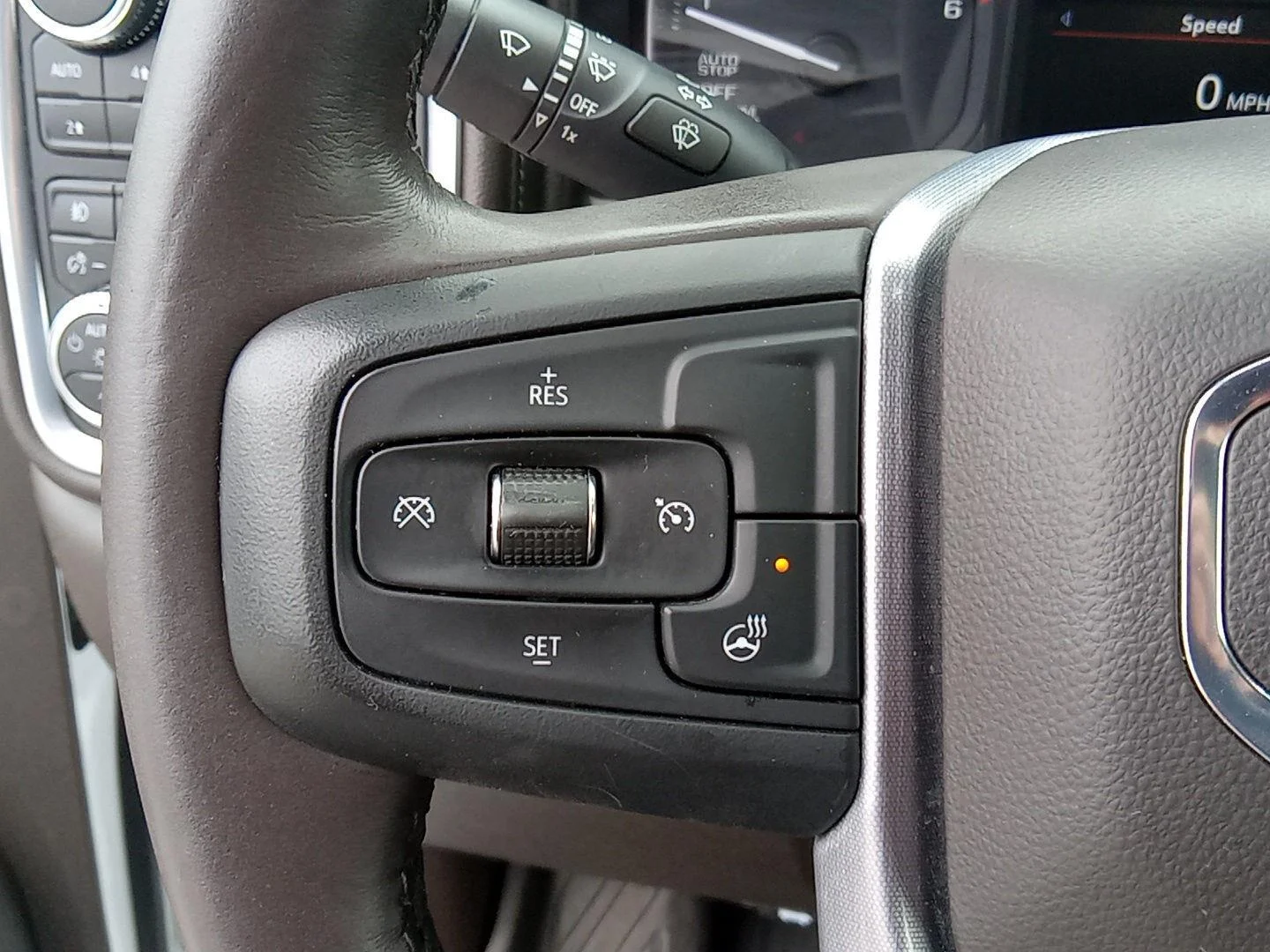 Used 2021 SUMMIT WHITE GMC SLT image 16