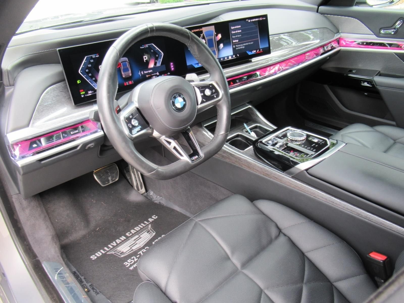 2023 BMW 7 Series 740i - Photo 17