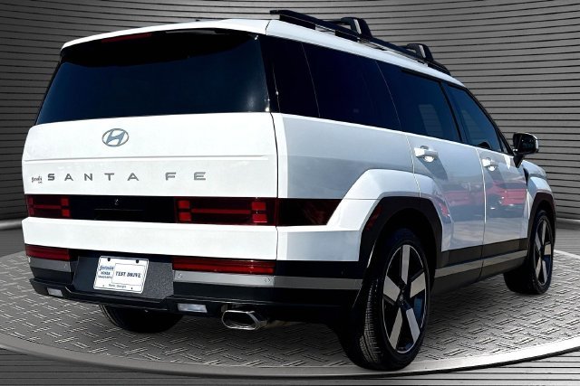 Used 2025 White Hyundai Limited image 5