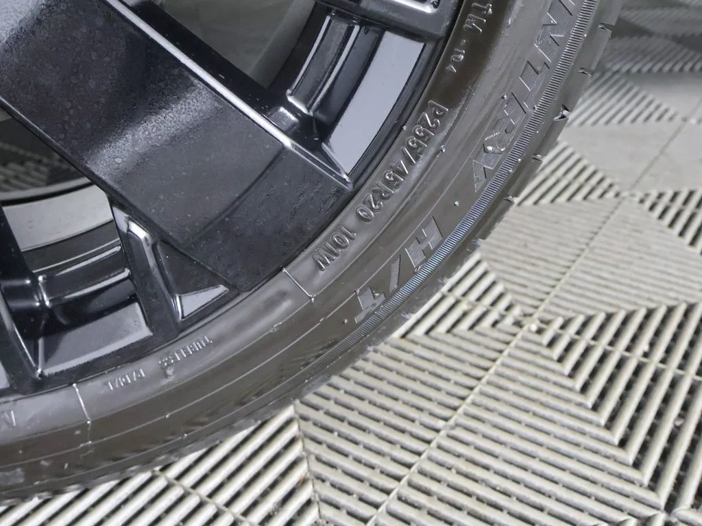 New 2026 White Mitsubishi LE 1.5T 2WD image 21