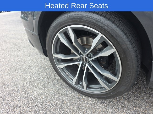 Used 2022 Gray Audi 4.0T Prestige image 11