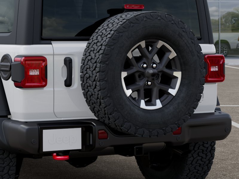 New 2026 Bright White Clear-Coat Exterior Paint Jeep Rubicon image 48