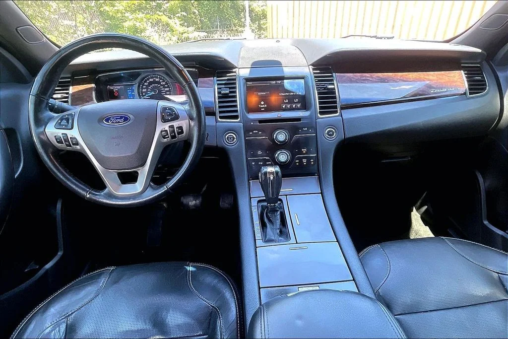 Used 2014 Blue Ford Limited image 15