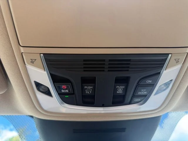New 2026 Platinum White Pearl Acura Advance Package image 26