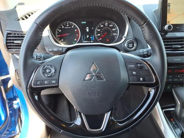 Used 2024 Black Mitsubishi SE image 17