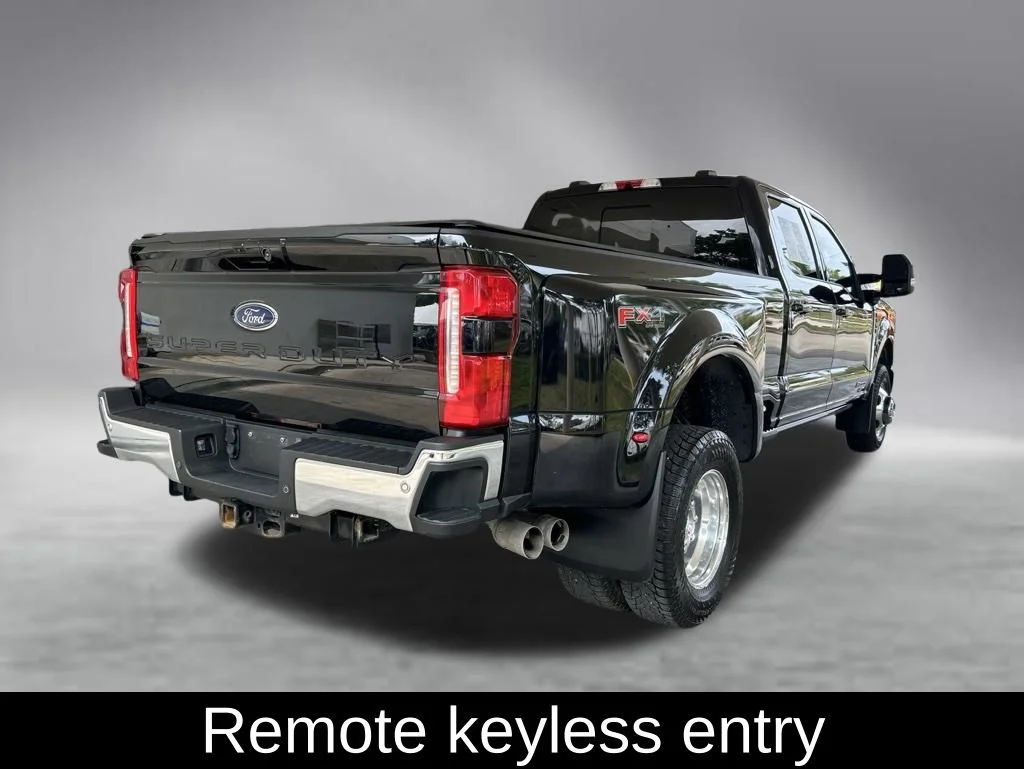 Used 2023 Black Ford Lariat image 2