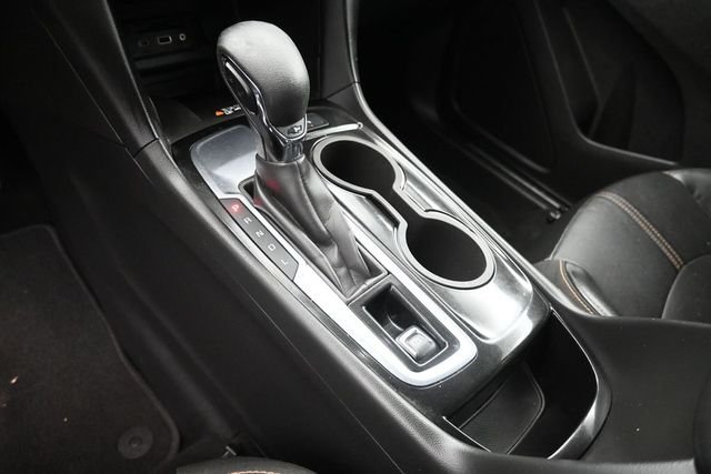 Used 2023 Blue Chevrolet Premier image 3