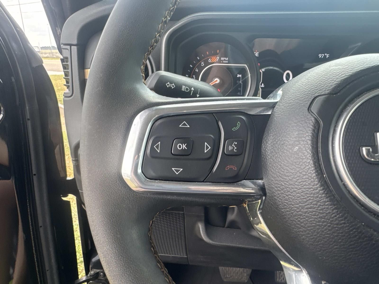 Used 2024 Black Jeep Sahara image 21