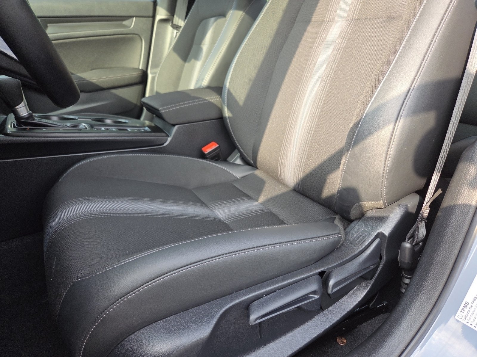 2024 Honda Civic Sport - Photo 26