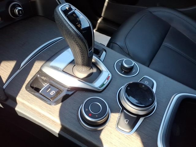 2023 Alfa Romeo Stelvio Ti - Photo 20