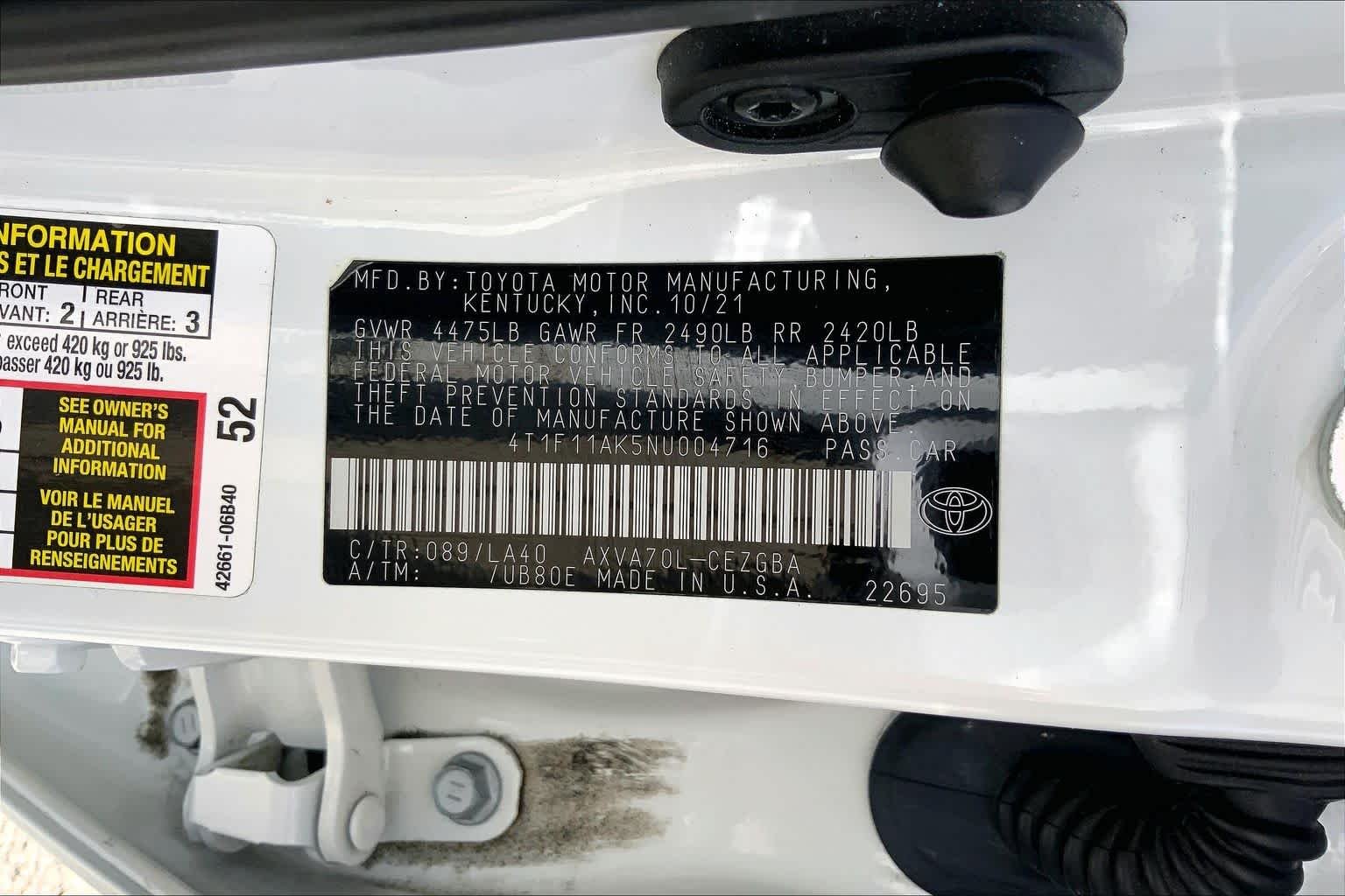 Used 2022 Wind Chill Pearl Toyota XLE image 36