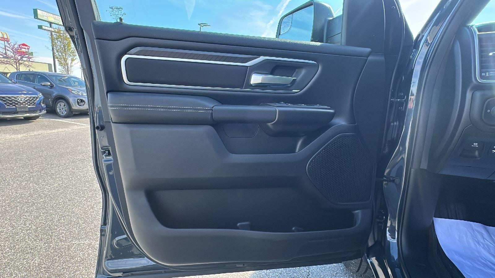 2026 RAM 1500 Big Horn/Lone Star - Photo 11