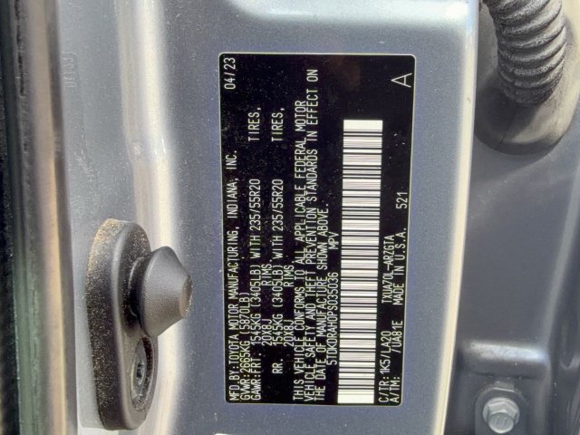 Certified Used 2023  Toyota Platinum image 34