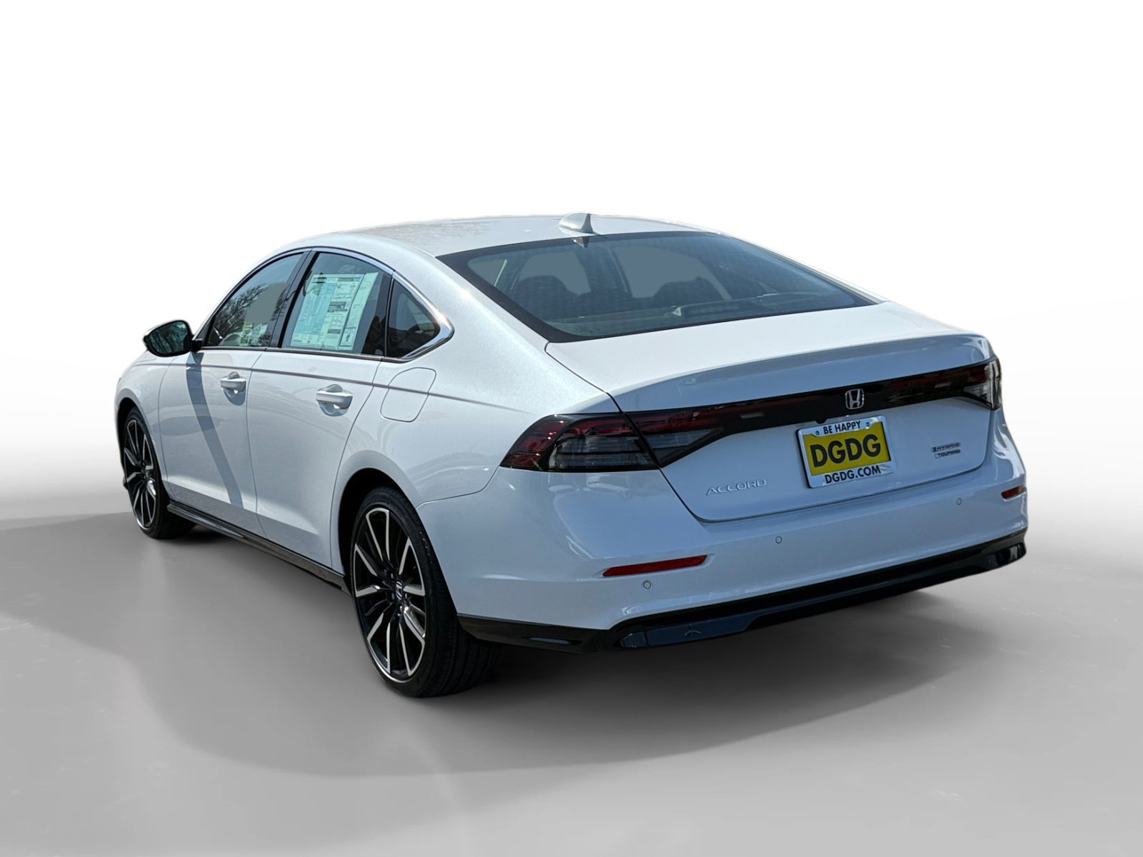 New 2026 Platinum White Pearl Honda Touring image 3