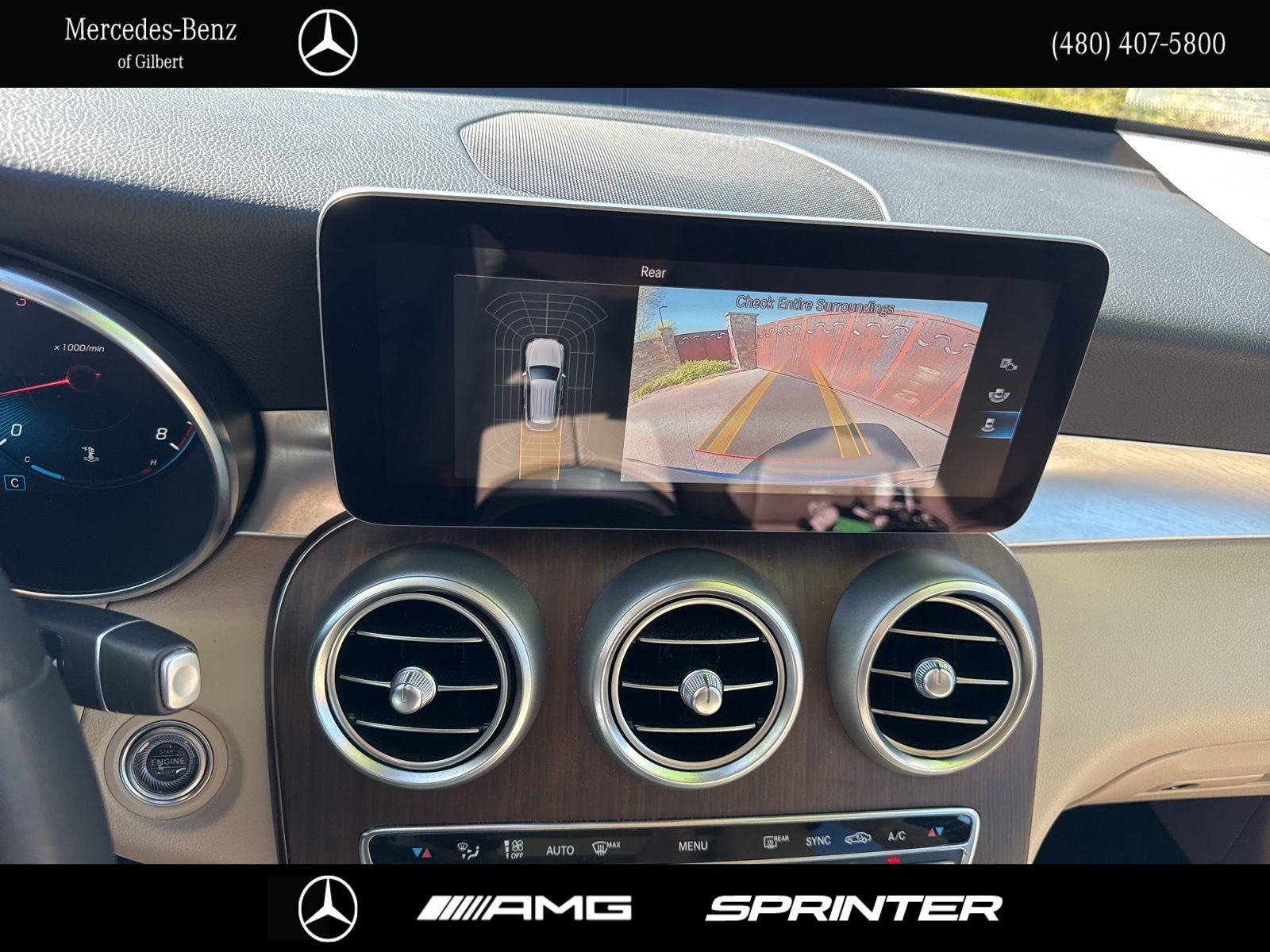 Certified Used 2022  Mercedes-Benz GLC 300 image 27