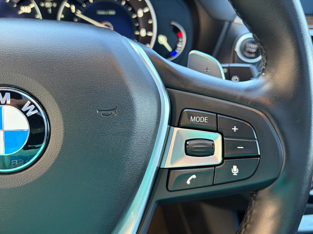Used 2019 Dark Graphite Metallic BMW xDrive30i image 16