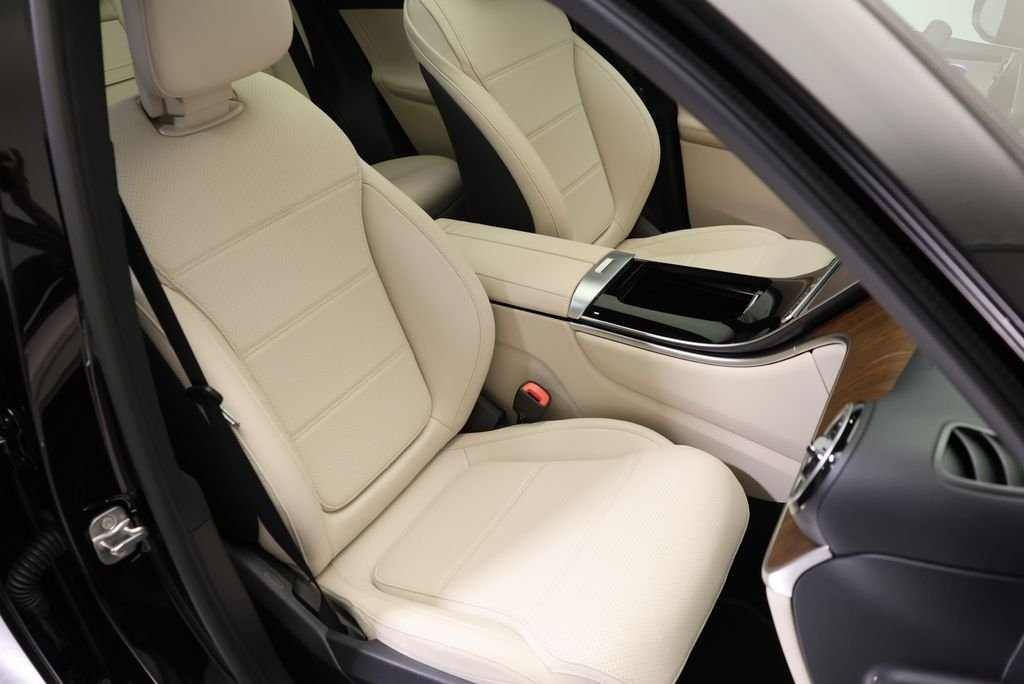 New 2026 Black Mercedes-Benz GLC 300 image 47