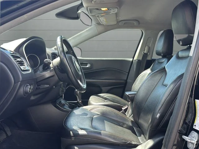 Used 2018 Black Jeep Limited image 10