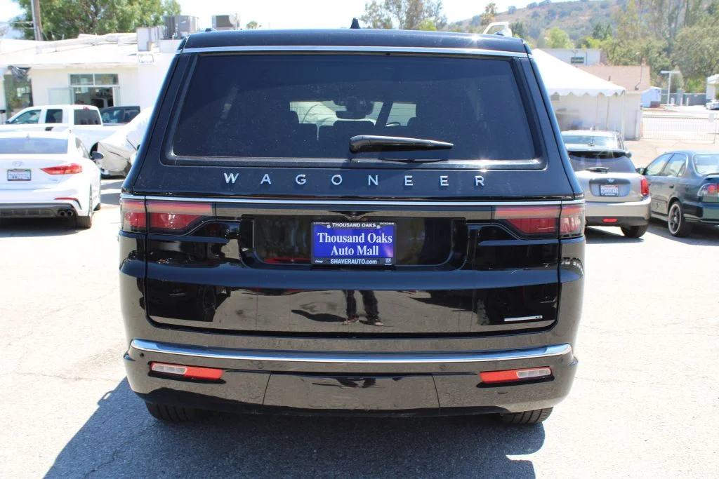 Used 2024 Black Jeep Series II image 5