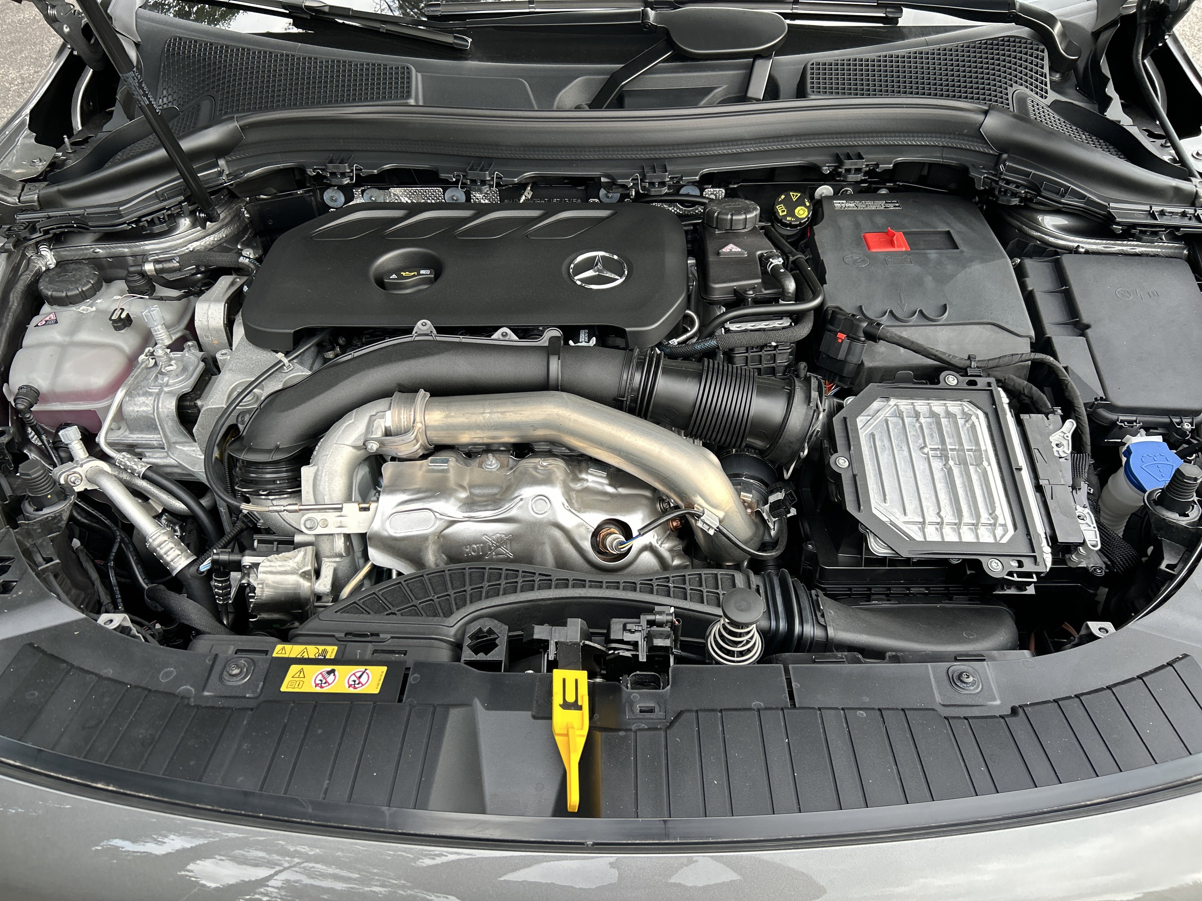 New 2026 Mountain Grey Metallic Mercedes-Benz GLA 250 SUV image 45