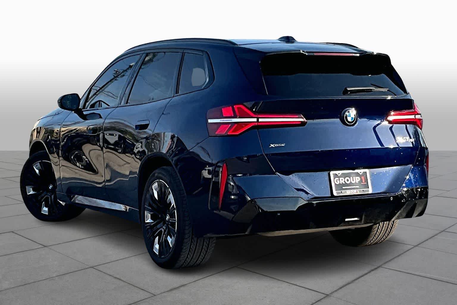 New 2026 Tanzanite Blue II Metallic BMW 30 xDrive image 11