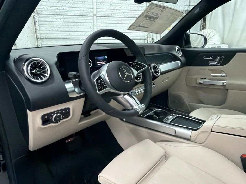 New 2026 Night Black Mercedes-Benz GLB 250 image 12