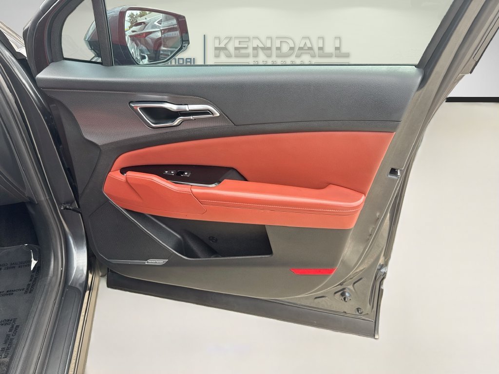Certified Used 2023 Gravity Gray Kia SX image 31