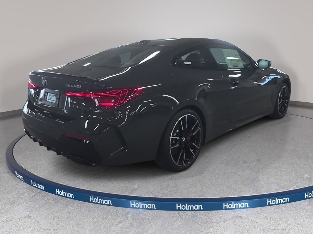New 2026 Dravit Grey Metallic BMW M440i image 4