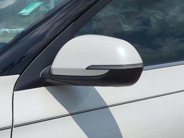 Used 2023 White Kia SX image 13