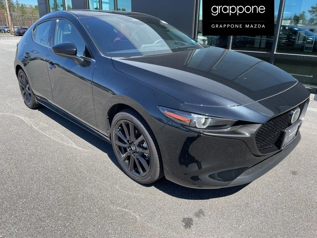 2026 Mazda CX-3 Premium MT 5-Door SKYACTIV's photo