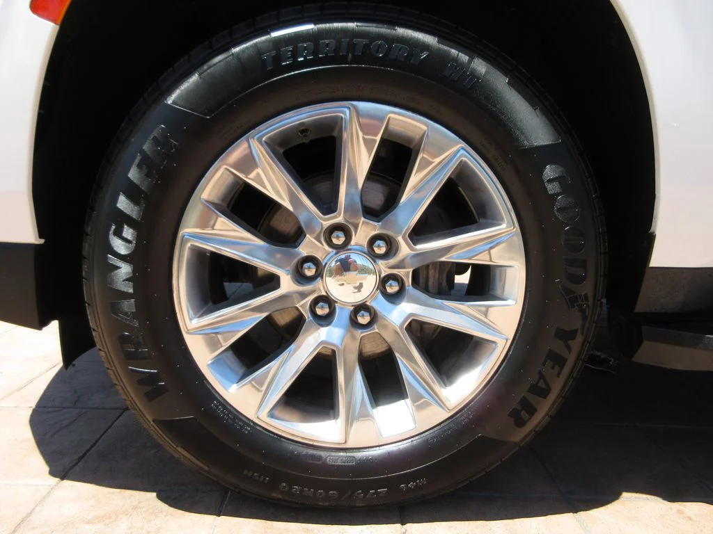 Certified Used 2023 Summit White Chevrolet Premier image 8