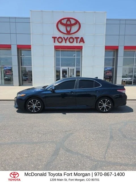 Used 2019 Blue Toyota SE image 2