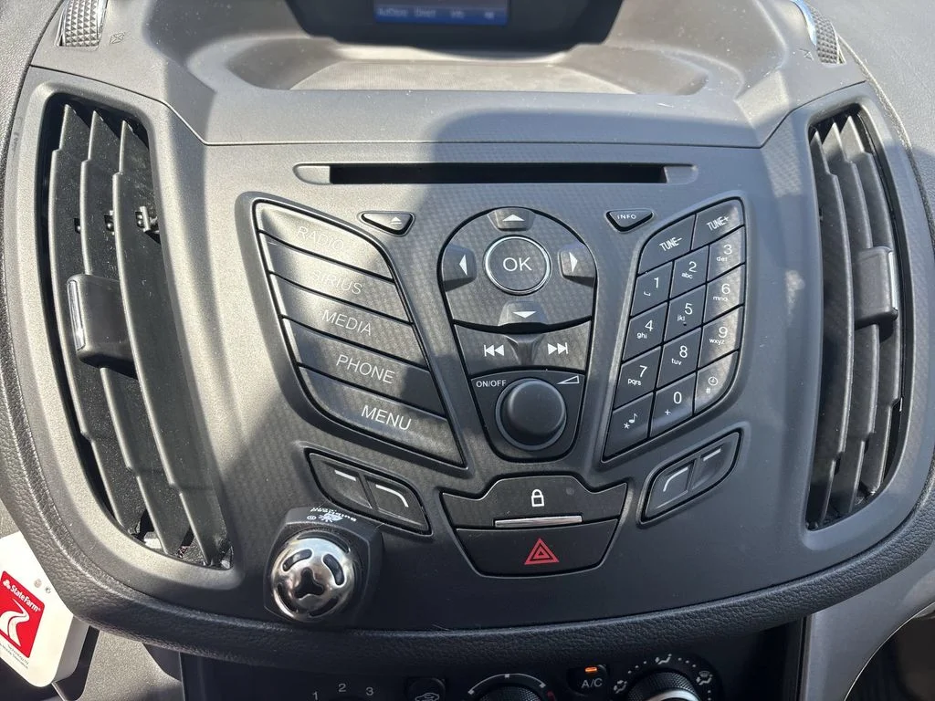 Used 2016 Silver Ford SE image 12
