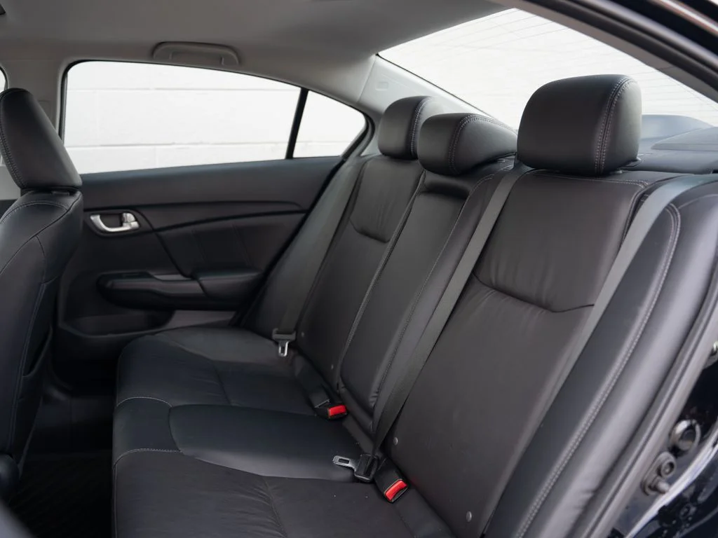 Used 2014  Honda EX-L image 18