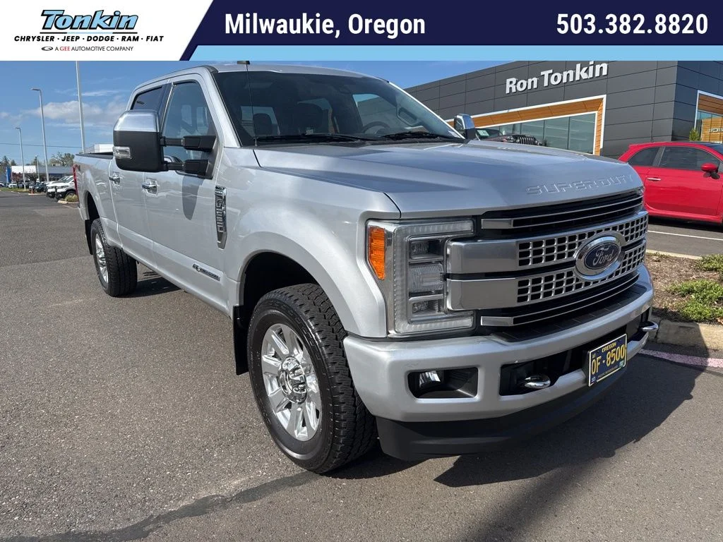 2019 Ford F-250 Platinum 4x4 Crew Cab 8' Box's photo