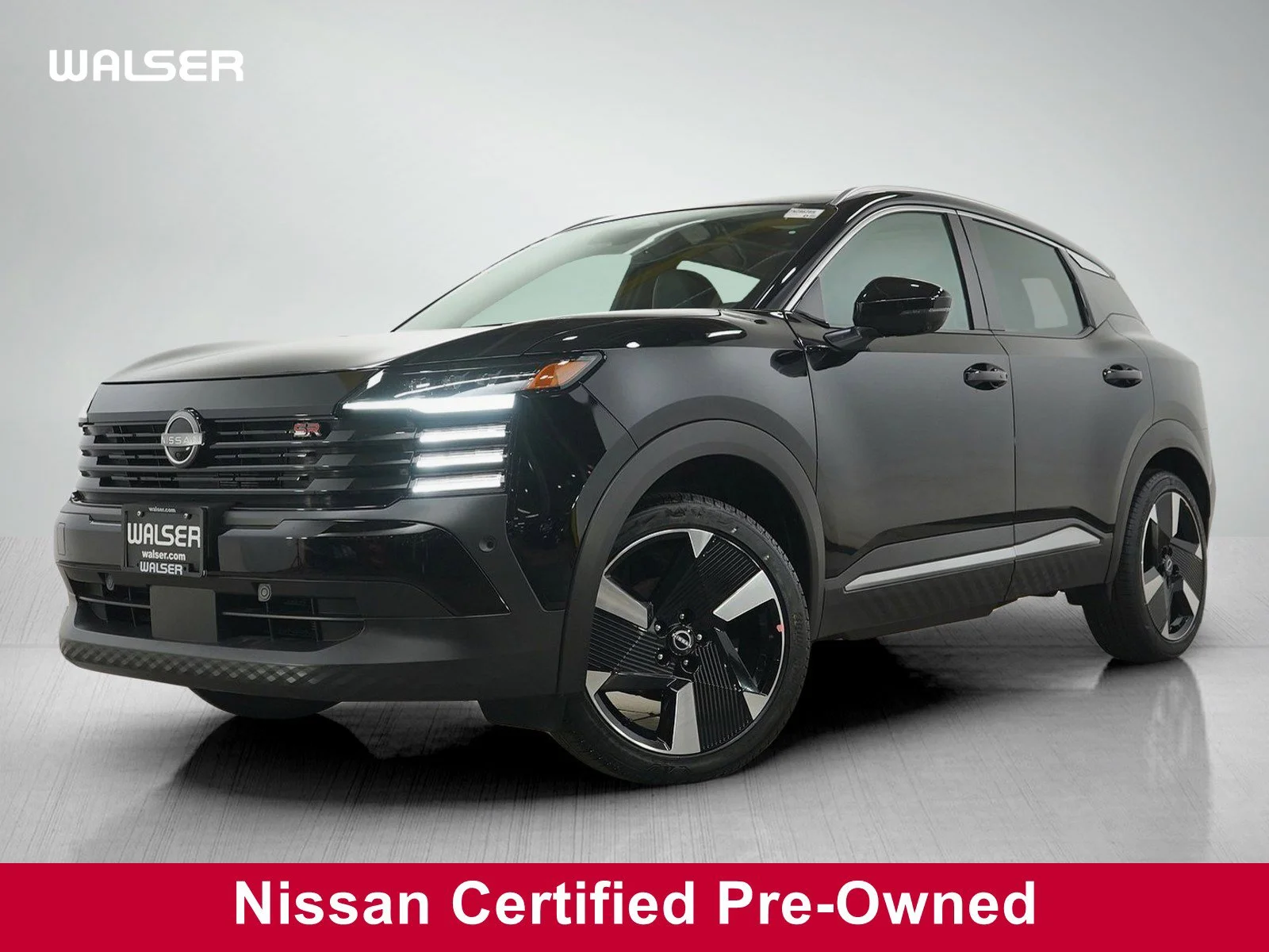 2025 Nissan Kicks 2.0 SR AWD's photo