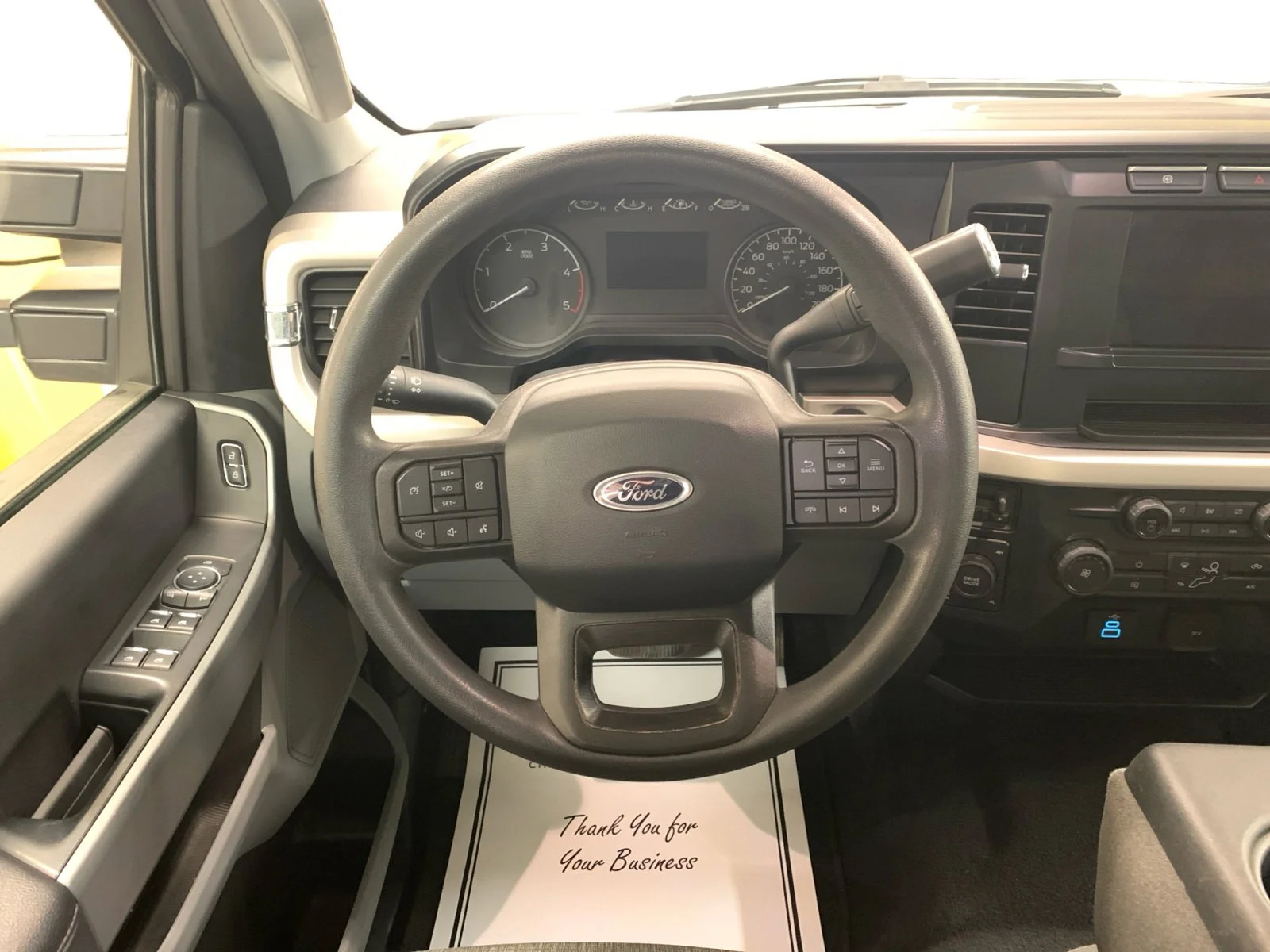 Used 2024 Oxford White Ford XLT image 13
