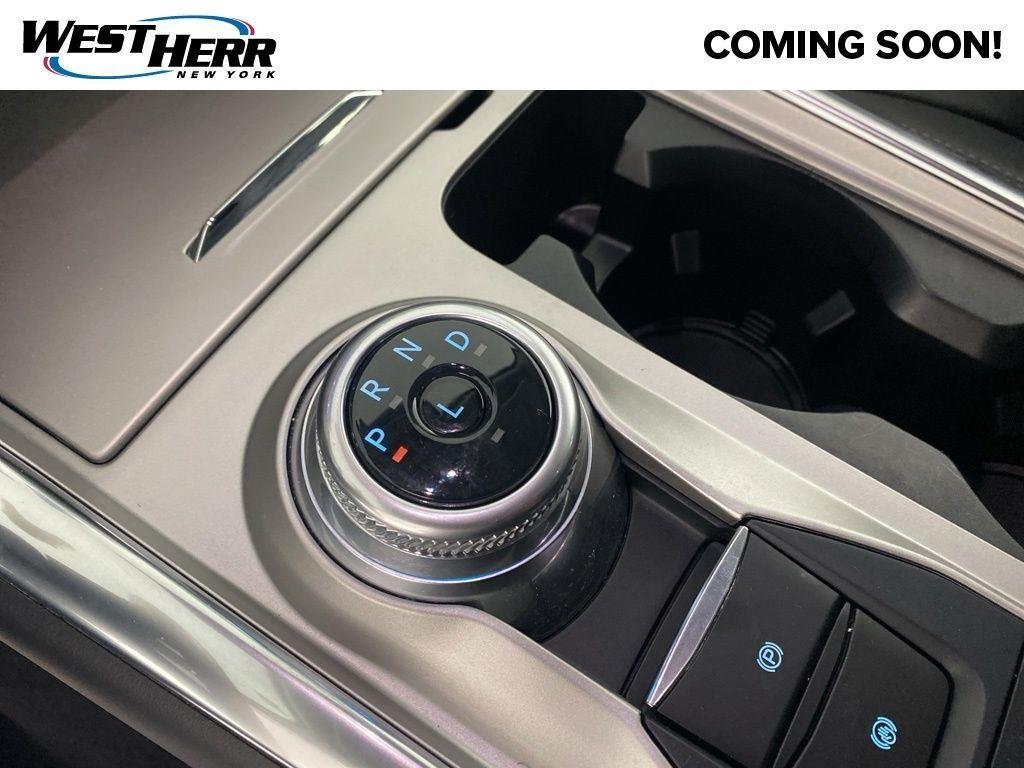 Used 2024 Silver Metallic Ford XLT image 9