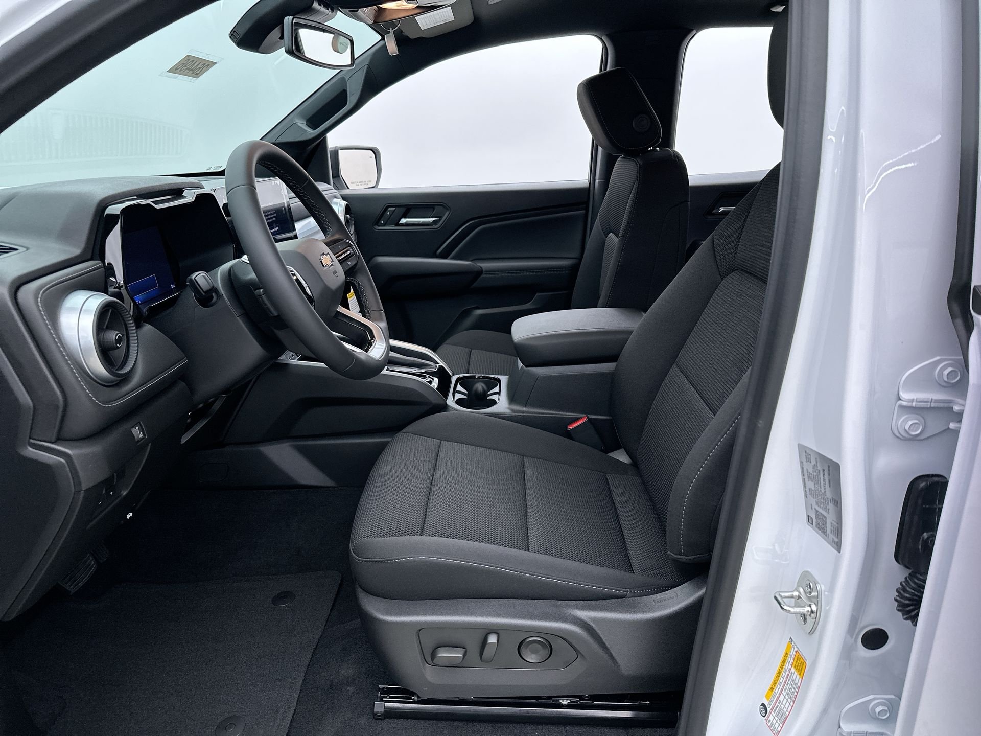 New 2026 Summit White Chevrolet LT image 63